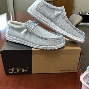 Hey dude Wally size 11 stone white NEW